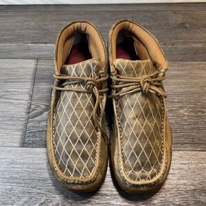 Twisted X Tan Chukka Boots for Men size 9 (j164)
